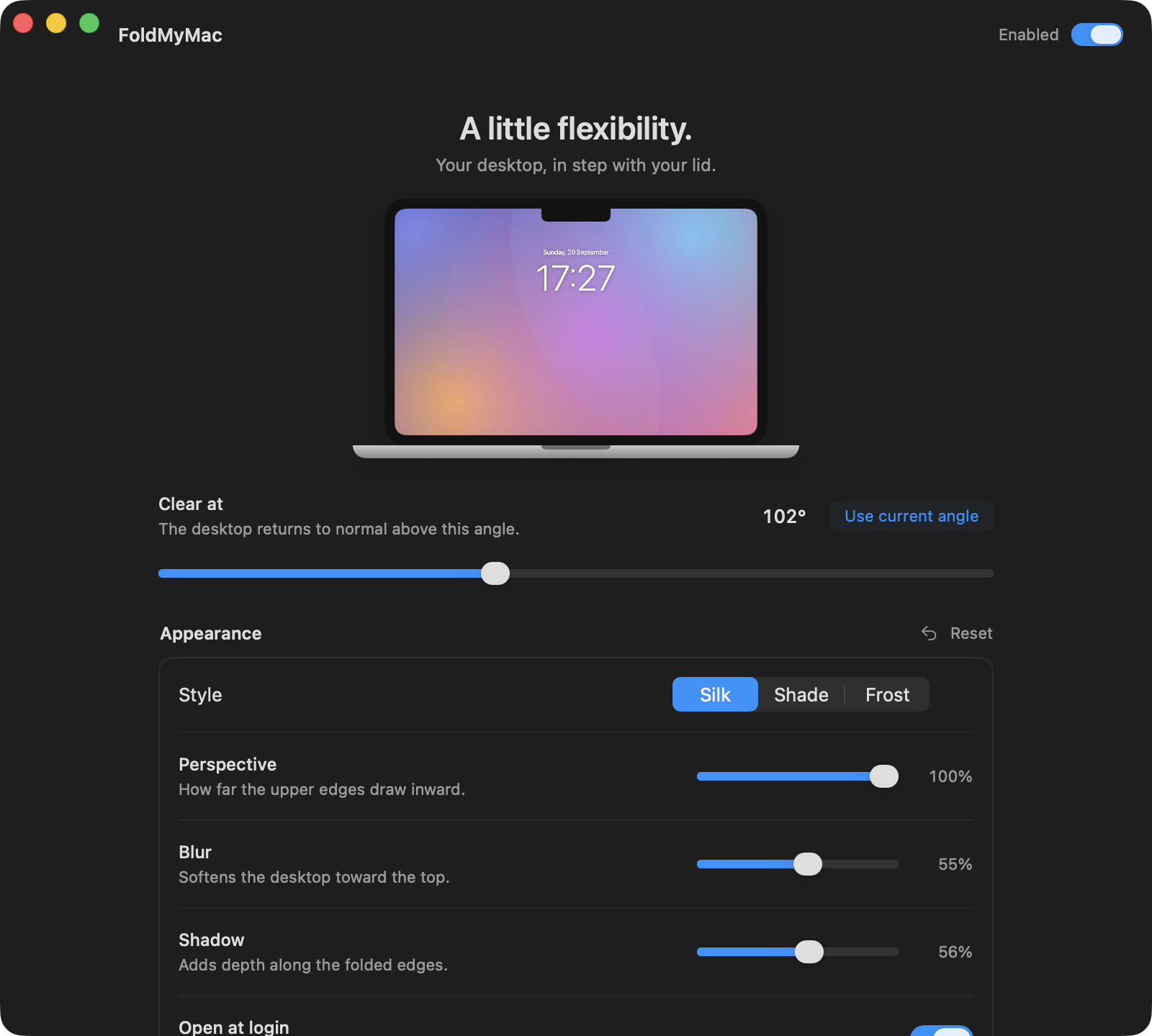 FoldMyMac settings window with a live preview, Silk, Shade and Frost looks, and perspective, blur and shadow sliders
